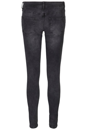 Skinny 5 pocket stretchable ladies jeans in blue and black